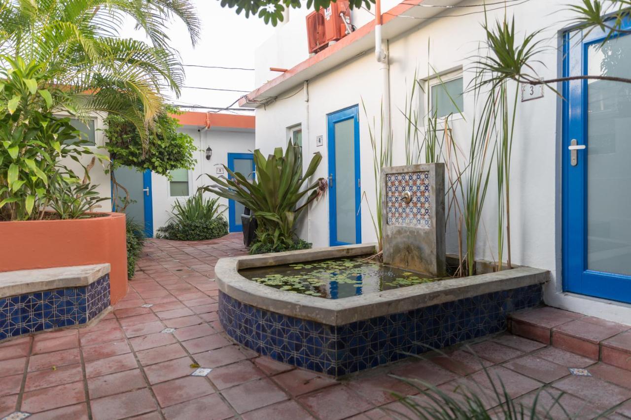 Tres Palmas Inn San Juan Exterior photo